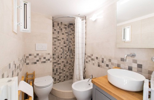 Municipio 1 Apartment | Torre Lama con balcone vista mare by Wonderful Italy