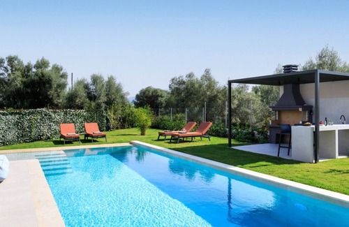 Lygia Villa | Torretta - Ariadne - Four Bedroom Villa, Sleeps 8
