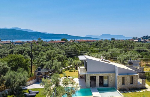 Lygia Villa | Torretta - Gaia - Three Bedroom Villa, Sleeps 6