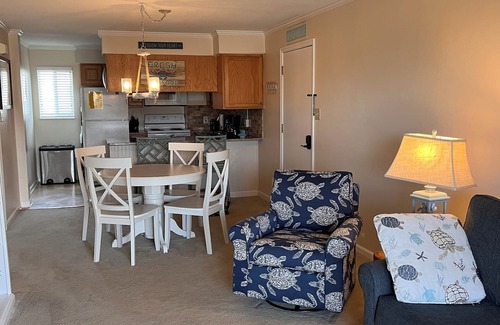 Emerald Isle Condo | Tortuga Oceanside Villa with Beautiful Beach and Sunset Views in Emerald Isle