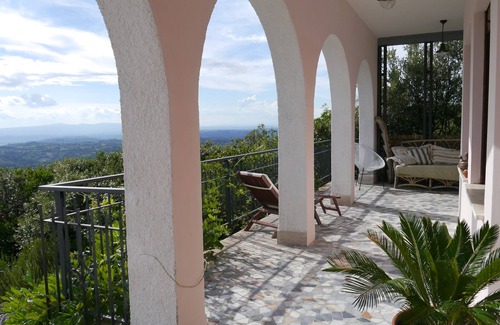 Poggio Catino Villa | Total Peace, Quiet And Privacy In A Breathtaking Mountainside Location Near Rome