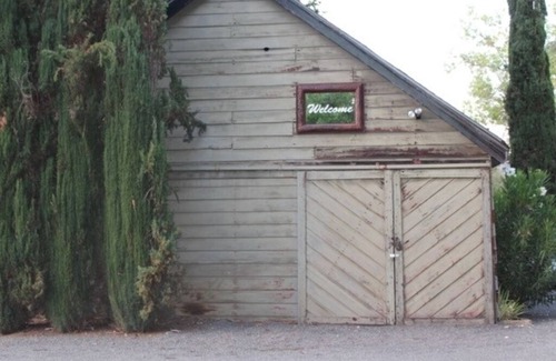 Calistoga House | Total Privacy only 5 minutes from Calistoga
