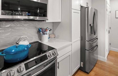 Stowe Area Condo | Totally stunning condo minutes to everything Stowe