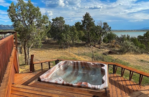 Cortez Cabin | Totten Lake Lodge - Dreamy Desert A-Frame