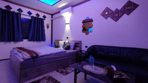 Sap Yai Hotel | Touch the Wind