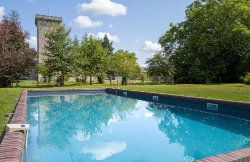 Lorris Villa | Tour du Bignon 30 beds 2 cottages 15
