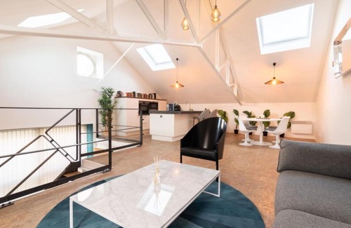 Tourcoing Apartment | Tourcoing/Mouvaux Loft deux chambres avec parking