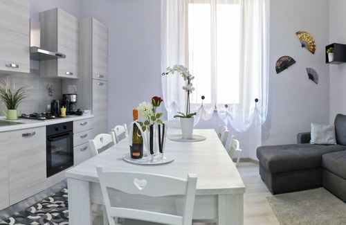 Civitavecchia Apartment | Tourist Apartment Sea Port - Next to the Cruise Ship Free Shuttle Terminal