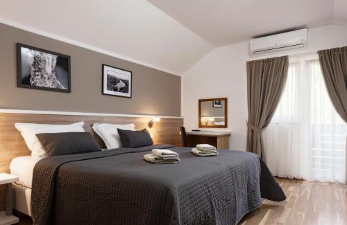 Ostarski Stanovi Resort | Tourist Center Marko