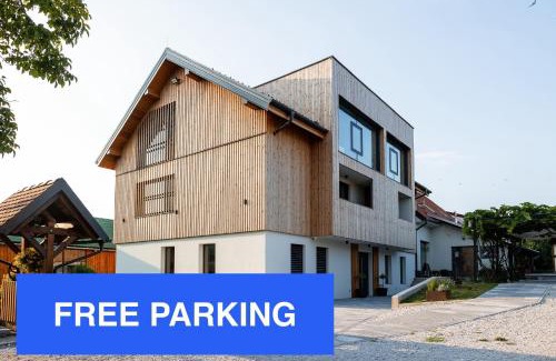 Center Hotel | Tourist Farm HOTEL FROST