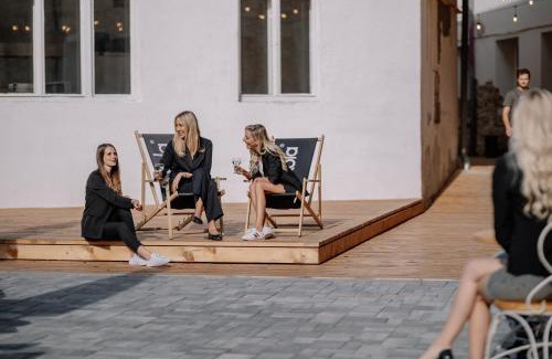 Vir Hotel | Továrna Vír