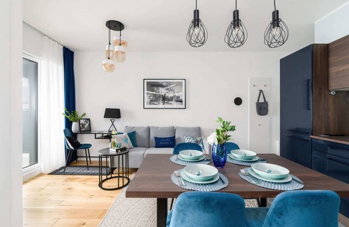 Stare Miasto District Apartment | Towarowa 39 | Spacious Apartment | Parking