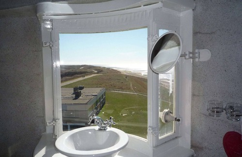 Huisduinen House | Tower Apartment in Huisduinen by the Sea