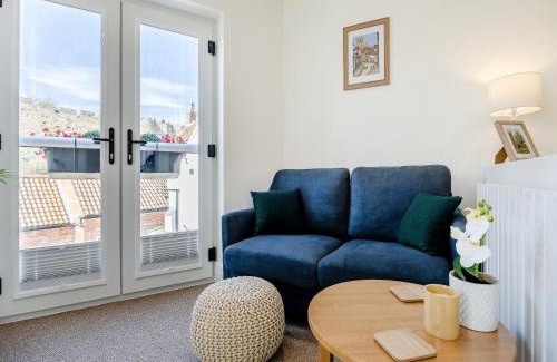 Lincoln Apartment | Tower View - Uk48126
