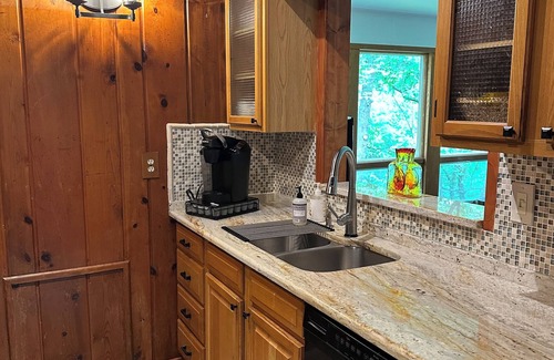 Dickerson House | Town and Country Getaway MD-DC-VA