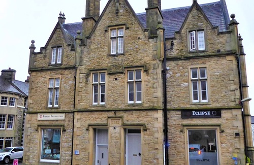 Giggleswick Apartment | Town Hall Lofts Flat 1 Settle