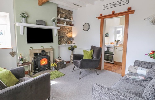 Grassington Cottage | TOWN HEAD COTTAGE, family friendly, with open fire in Grassington
