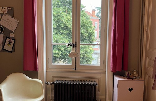 Villefranche-sur-Saone House | Town house with garden and pool/Lyon and Beaujolais