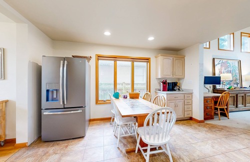 Country Club Estates House | Town of Rehoboth Beach home with fast wifi, ac, patio, & w/d - 2 dogs ok