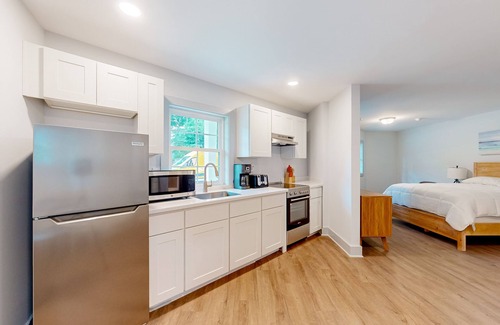 The Pines House | Town of Rehoboth Beach dog-friendly retreat with fast WiFi, AC, washer/dryer