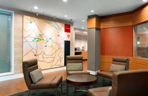 South Hills Hotel | TownePlace Suites by Marriott Pittsburgh Airport/Robinson Township
