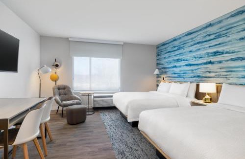 Geneva Hotel | TownePlace Suites by Marriott Geneva at SPIRE Academy