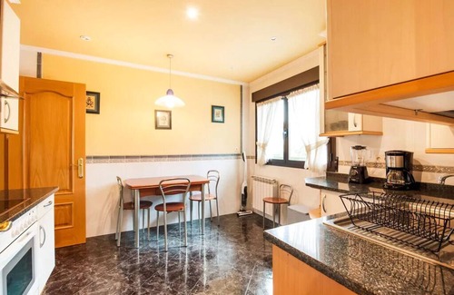 Leitza House | Townhome