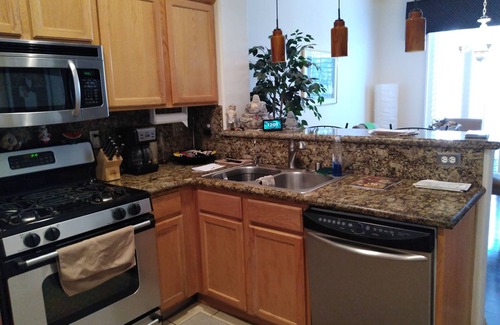 McCullough Hills House | Townhome in gated community for 1 or 2 people close to Las Vegas