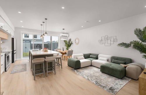 Mirabel House | Townhome with Spa in Mirabel - 4