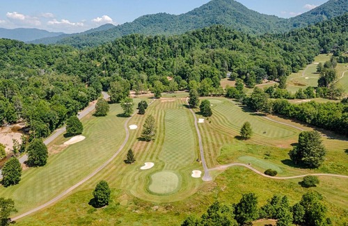 Canton House | Townhouse 2 at Springdale: Resort Townhouse with Golf and Pool Access!