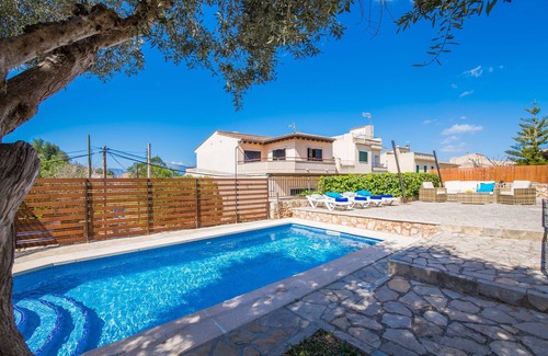 Costitx Ski Chalet | Townhouse Can Busca in Mallorca with pool