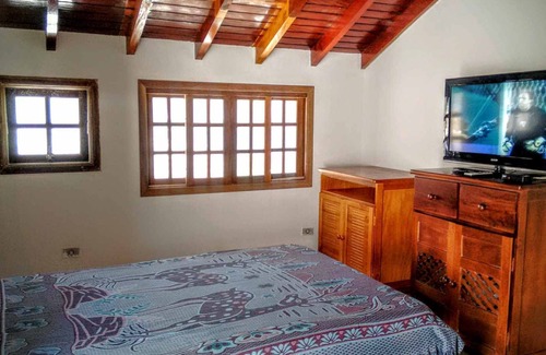 Lazaro House | Townhouse in front of the sea in Lázaro - Sununga Beach. Ubatuba