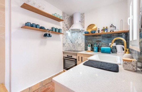 Silves House | Townhouse in Silves with Portuguese Charm and Modern Amenities