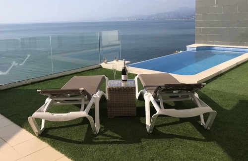 Faro de Cullera Ski Chalet | Townhouse with private pool, with sea views 5 minutes walk to the beach,