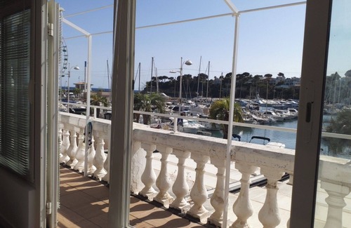 Carry-le-Rouet Apartment | Très Beau T2 sur le Port de Carry le Rouet