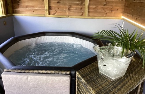 Le Lamentin Villa | Très Cosy, Avec SPA au Lamentin, à Proximité de Tout Pour Pour 6 Personnes