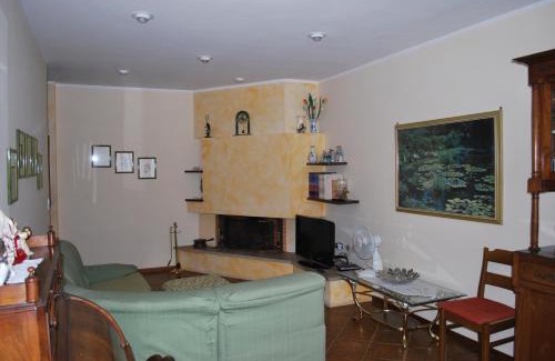 San Damiano dʼAsti Apartment | Tra Langhe, Roero e Monferrato. San Damiano d'Asti
