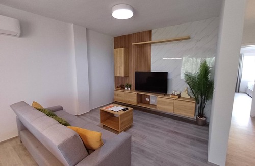 Dominicus Apartment | Tracadero Luxury 7 Apt, 2 Hab.