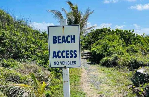 Christiansted House | Trade winds, 270 degree ocean view and no passport required!