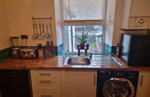Rhiwbryfdir House | Traditional 19th Century Slate Miners Cottage