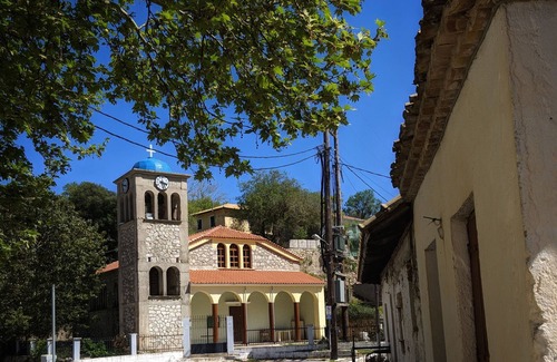 Lefkas Villa | Traditional 2 floor villa in the heart of Lefkada