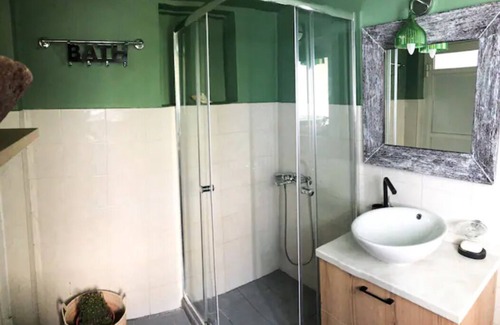 Viannos House | Traditional and cozy cretan guest house close to the beach