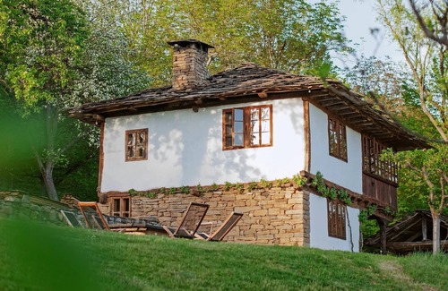 Selishte House | Traditional Bulgarian house with stunning mountain view
