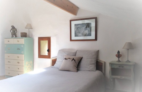 Castellane House | Traditional Castellane Verdon House