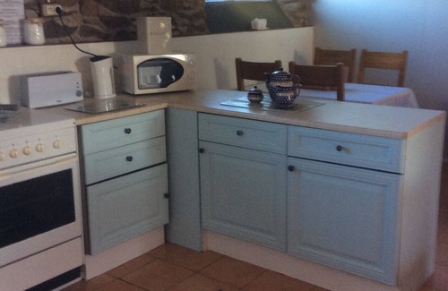 Saint-Mayeux Cottage | Traditional Farmhouse Gite at the heart of Brittany (Sleeps 1-5 in 2 Bedrooms)