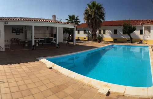 Lagoa e Carvoeiro Villa | Traditional Farmhouse in Algarve - privacy and good location
