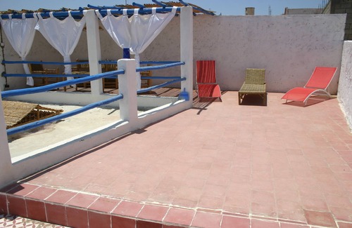 Massa House | Traditional house with terrace overlooking the palm grove