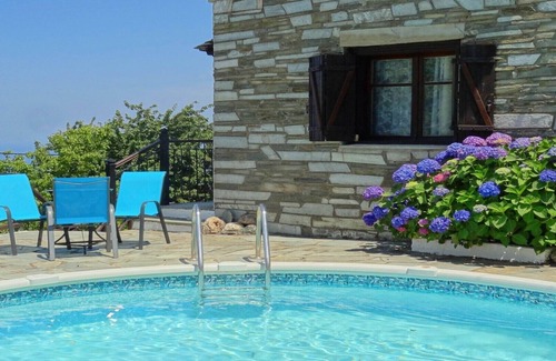 Tsagarada House | Traditional Villa with Private Pool in Pelion