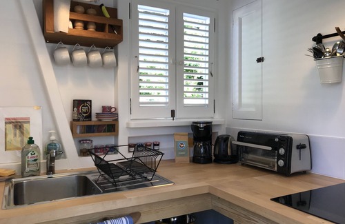 Corossol House | Traditional Wooden Cottage, 5 minute walk to the famous Saint Jean beaches.