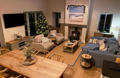 Dulas House | Traeth Ora